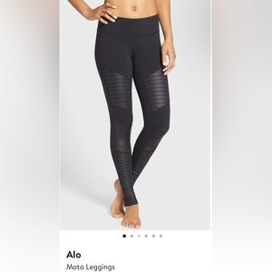 ALO - Yoga High Rise Moto Leggings, Size Medium